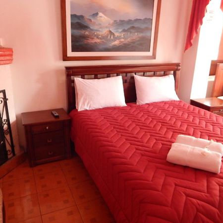 Hostal Imperial Quito Zewnętrze zdjęcie