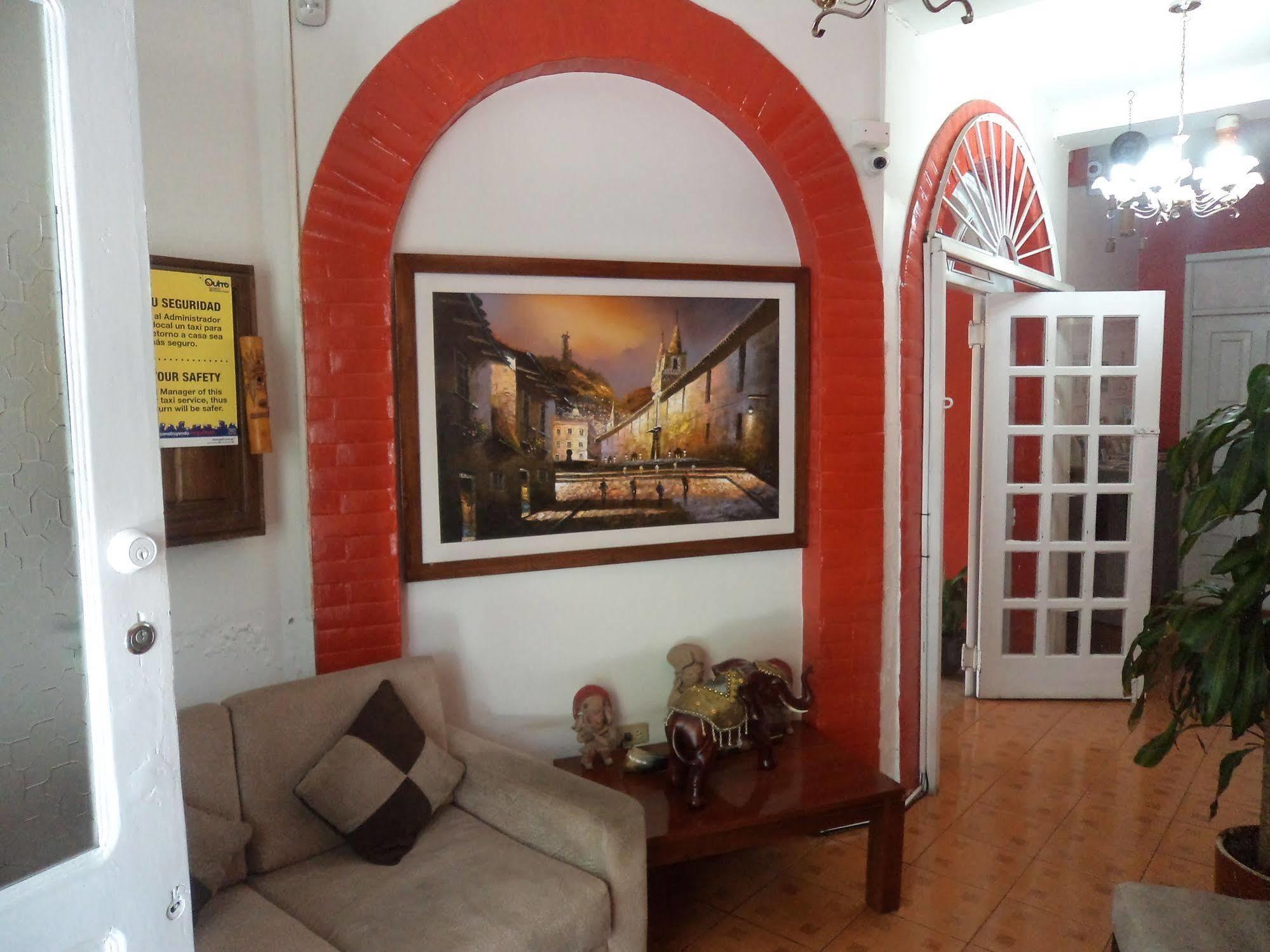 Hostal Imperial Quito Zewnętrze zdjęcie