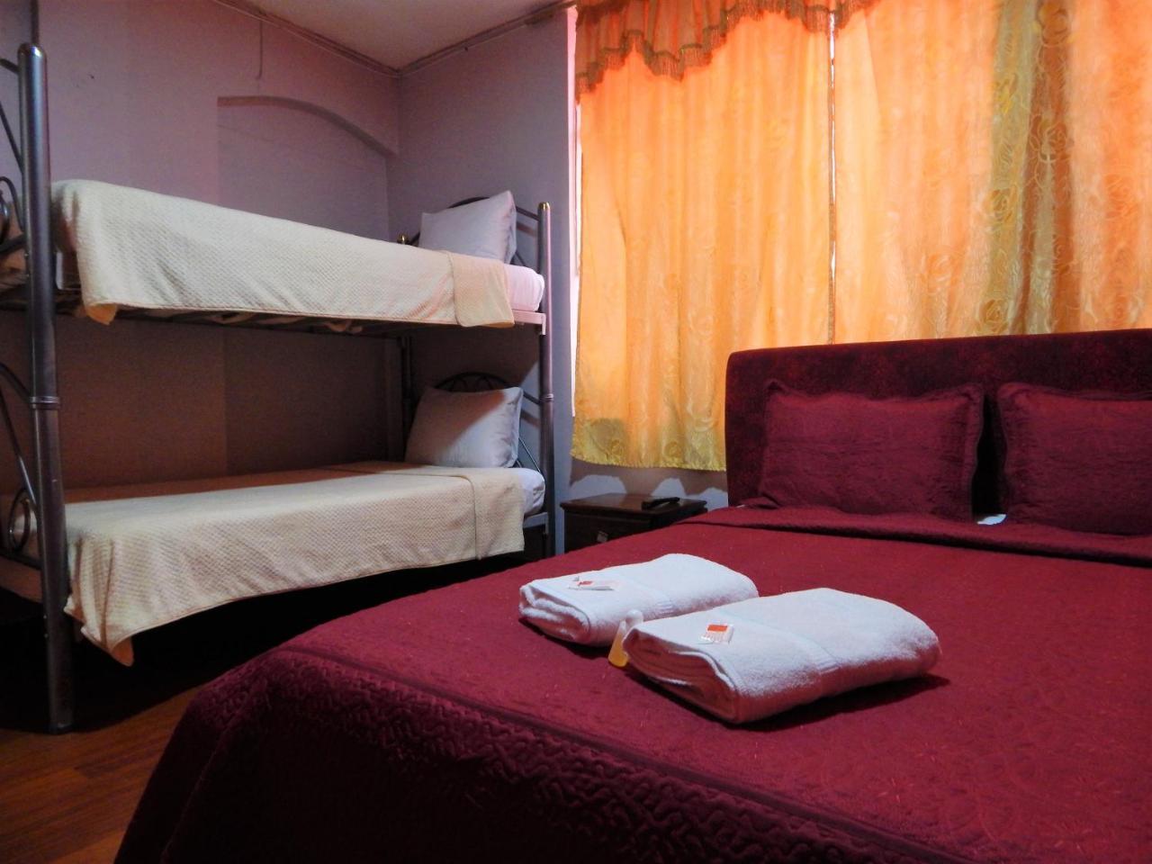 Hostal Imperial Quito Zewnętrze zdjęcie