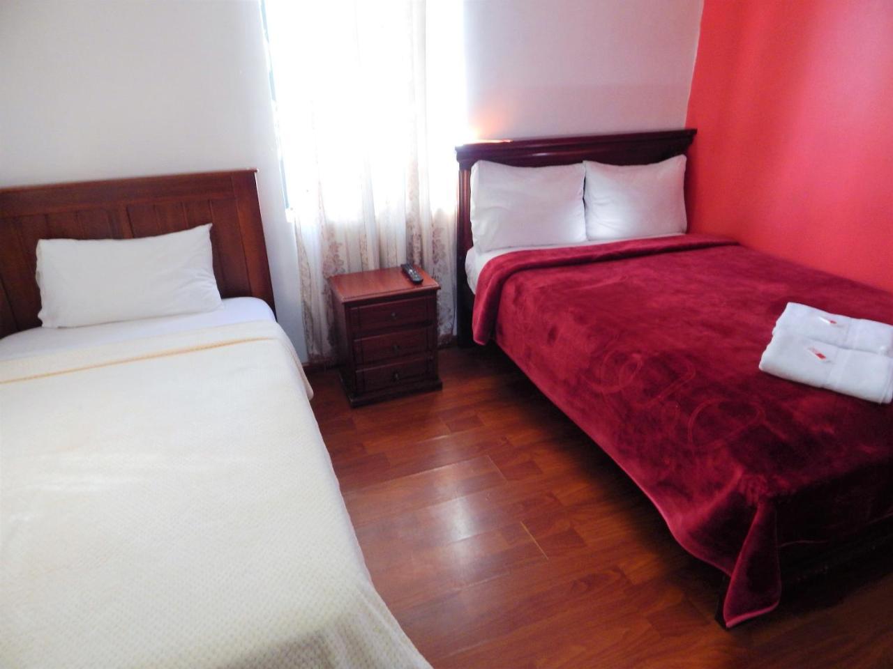 Hostal Imperial Quito Zewnętrze zdjęcie